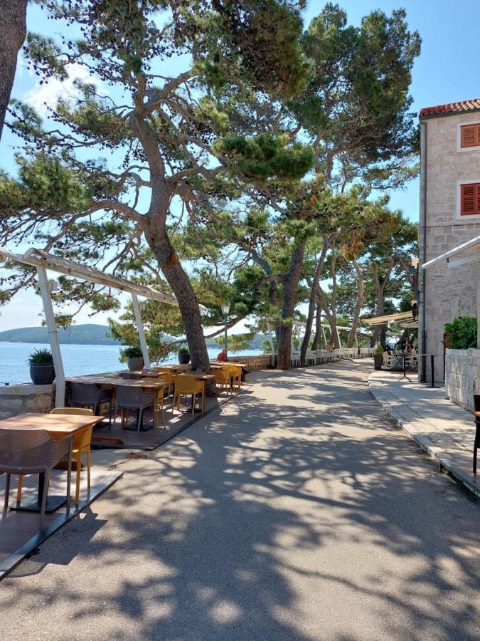 Apartment Pomirenja Korčula Exteriör bild